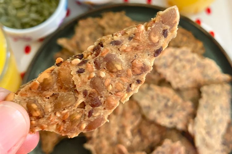 Crackers bio aux graines et farine de patate douce